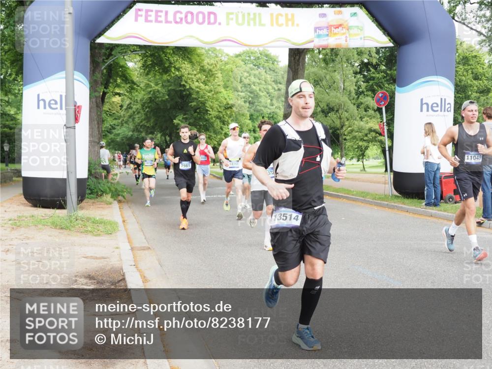 29.06.2025 - hella hamburg halbmarathon MichiJ http://msf.ph/oto/8238177 29.06.2025 10:27:23 Zwischen KM18-KM19 1164, 1615, 2525, 2849, 7981, 11049, 11055, 11379, 13514, 14905, 15372, 17005, 18723 meine-sportfotos.de