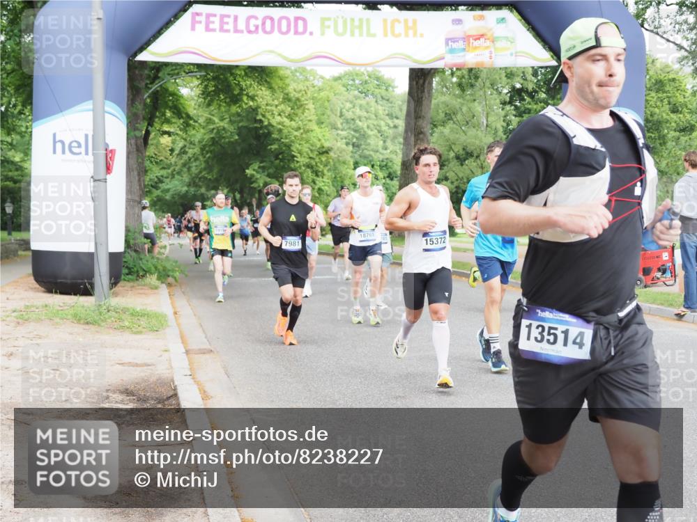 29.06.2025 - hella hamburg halbmarathon MichiJ http://msf.ph/oto/8238227 29.06.2025 10:27:24 Zwischen KM18-KM19 1615, 2525, 2849, 3431, 7981, 9403, 11049, 11055, 11281, 11379, 13514, 14905, 15372, 17005, 18723 meine-sportfotos.de