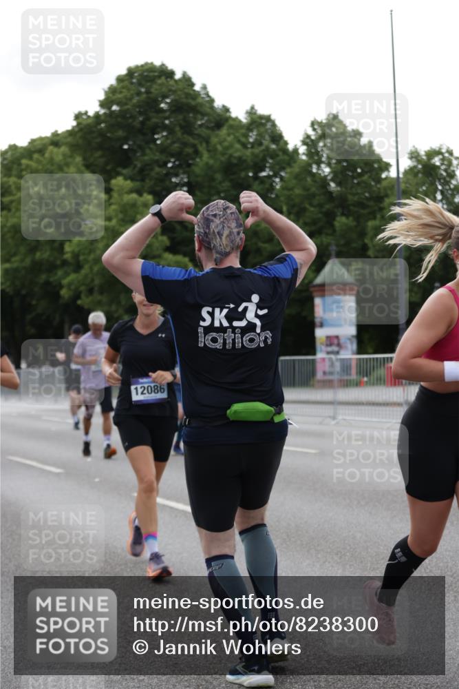 29.06.2025 - hella hamburg halbmarathon Jannik Wohlers http://msf.ph/oto/8238300 29.06.2025 10:29:10 Lombardsbrücke 1063, 1661, 3311, 3524, 4349, 4395, 5350, 6285, 6725, 7517, 7832, 9714, 9937, 10322, 10996, 11249, 11269, 11444, 11634, 12086, 12216, 12227, 13382, 14644, 16306, 16659, 16662, 17496, 17945, 18298, 18299 meine-sportfotos.de
