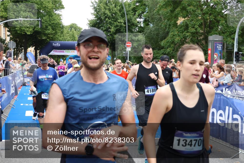 29.06.2025 - hella hamburg halbmarathon Zöllner http://msf.ph/oto/8238303 29.06.2025 10:55:30 Ziel 1130, 2252, 2771, 4189, 4951, 5287, 5319, 6591, 6938, 8487, 12584, 13234, 13236, 14036, 16213, 16334, 16609, 16985, 17603, 17940 meine-sportfotos.de