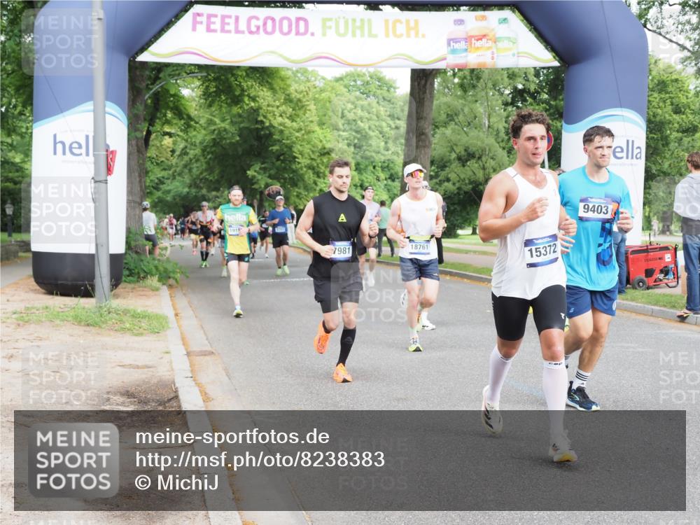 29.06.2025 - hella hamburg halbmarathon MichiJ http://msf.ph/oto/8238383 29.06.2025 10:27:25 Zwischen KM18-KM19 2525, 2849, 3431, 7981, 9403, 11049, 11055, 11281, 11379, 13514, 14905, 15372, 18723, 18761 meine-sportfotos.de