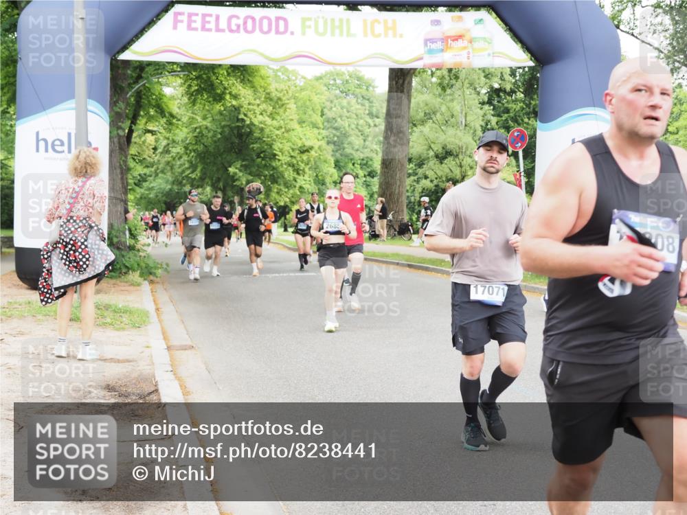 29.06.2025 - hella hamburg halbmarathon MichiJ http://msf.ph/oto/8238441 29.06.2025 10:50:14 Zwischen KM18-KM19 2424, 2685, 4328, 9306, 11180, 11208, 12315, 12316, 13958, 14493, 15908, 16367, 16478, 17071 meine-sportfotos.de