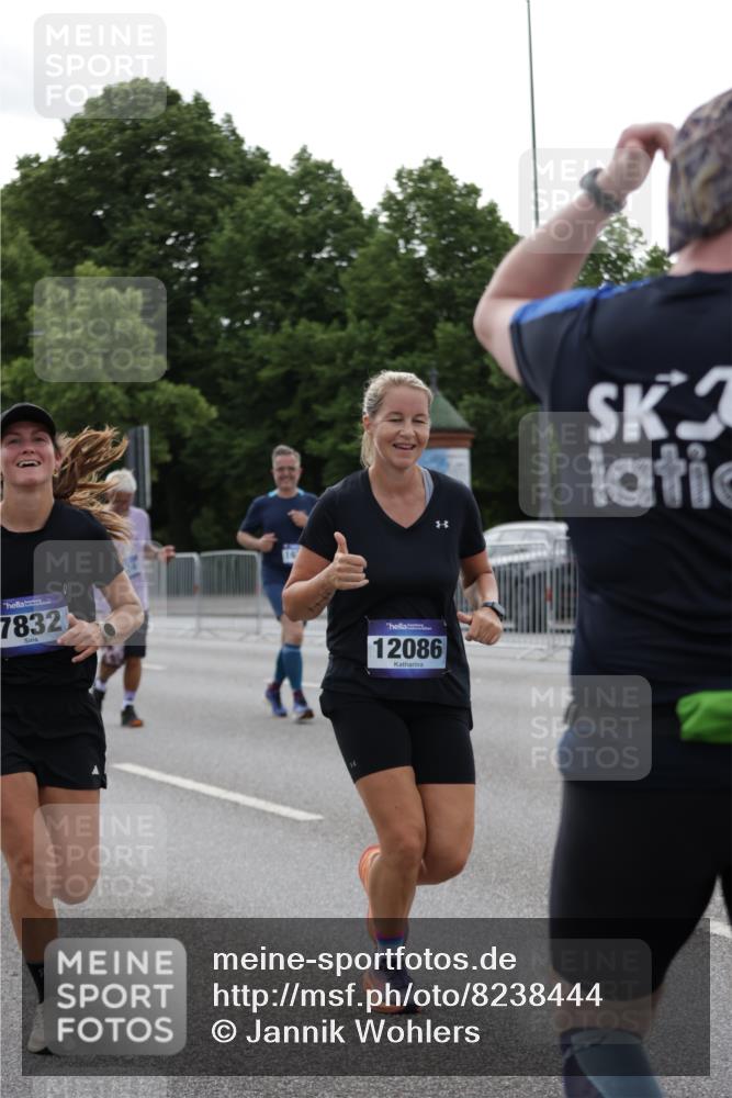 29.06.2025 - hella hamburg halbmarathon Jannik Wohlers http://msf.ph/oto/8238444 29.06.2025 10:29:11 Lombardsbrücke 1063, 1661, 3311, 3524, 4349, 4395, 5350, 6285, 6725, 7517, 7832, 9714, 9937, 10322, 10996, 11249, 11269, 11444, 11634, 12086, 12216, 12227, 13382, 14644, 16306, 16659, 16662, 17496, 17945, 18298, 18299 meine-sportfotos.de