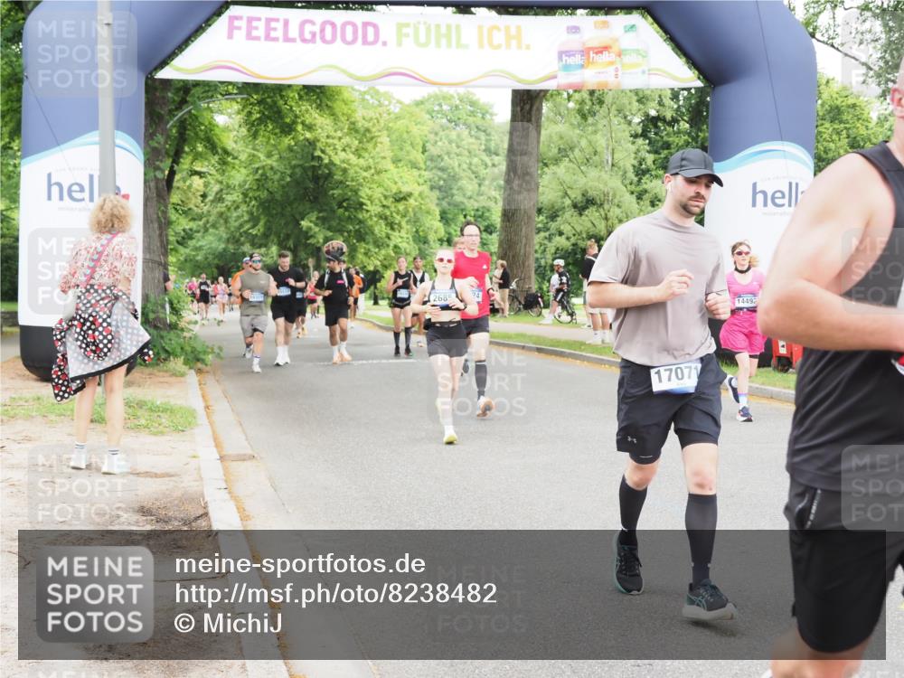 29.06.2025 - hella hamburg halbmarathon MichiJ http://msf.ph/oto/8238482 29.06.2025 10:50:14 Zwischen KM18-KM19 2424, 2685, 4328, 9306, 11180, 11208, 12315, 12316, 13958, 14493, 15908, 16367, 16478, 17071 meine-sportfotos.de
