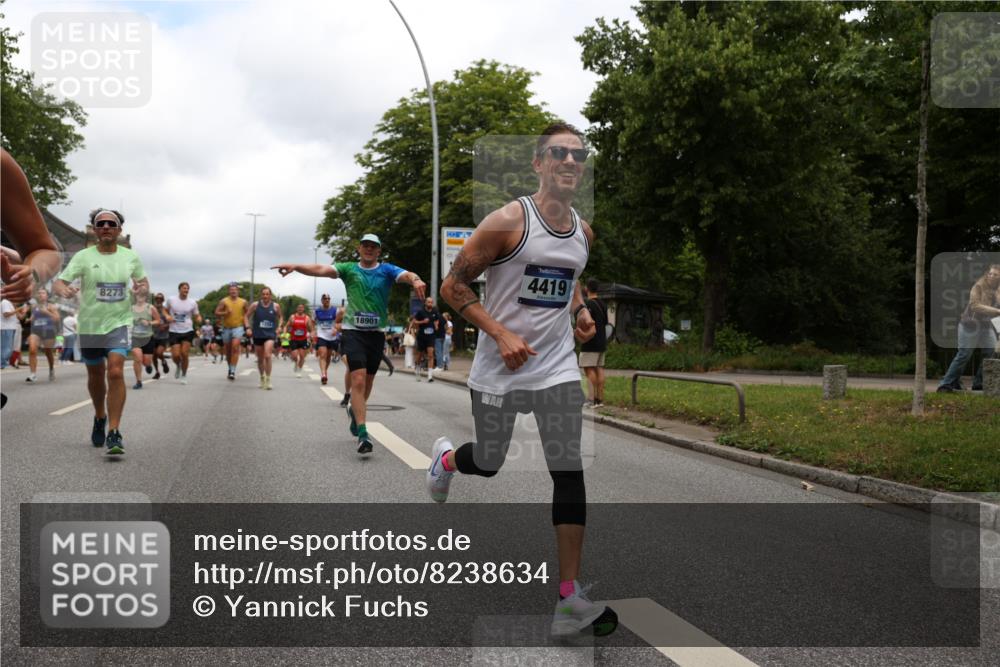 29.06.2025 - hella hamburg halbmarathon Yannick Fuchs http://msf.ph/oto/8238634 29.06.2025 10:47:15 20KM 1061, 1258, 1499, 1706, 1783, 2074, 2082, 2099, 2208, 2346, 2910, 3059, 3208, 3209, 3334, 3999, 4065, 4419, 4635, 4770, 5077, 5907, 6198, 6628, 6877, 7177, 7509, 7864, 8273, 8361, 8390, 8651, 9065, 9142, 9163, 9537, 10549, 10724, 10895, 11217, 11588, 11589, 11604, 11689, 11992, 12155, 12413, 12490, 12875, 12910, 13289, 14323, 15061, 15126, 15179, 15430, 15497, 15681, 15980, 16467, 16538, 16986, 18134, 18249, 18590, 18720, 18901, 19208, 19244 meine-sportfotos.de
