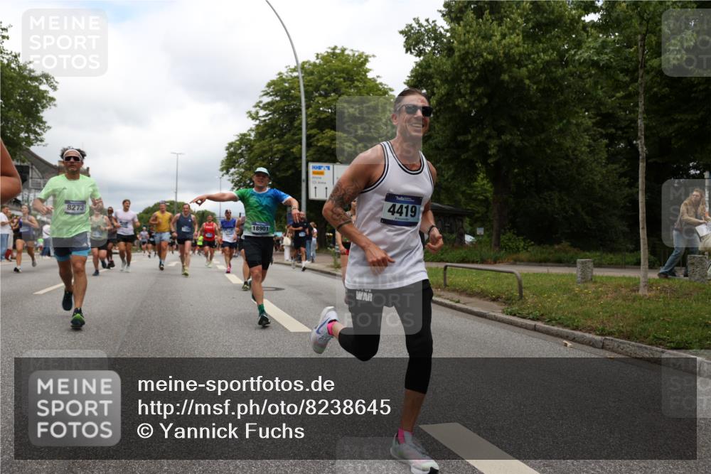 29.06.2025 - hella hamburg halbmarathon Yannick Fuchs http://msf.ph/oto/8238645 29.06.2025 10:47:15 20KM 1061, 1258, 1499, 1706, 1783, 2074, 2082, 2099, 2208, 2346, 2910, 3059, 3208, 3209, 3334, 3999, 4065, 4419, 4635, 4770, 5077, 5907, 6198, 6628, 6877, 7177, 7509, 7864, 8273, 8361, 8390, 8651, 9065, 9142, 9163, 9537, 10549, 10724, 10895, 11217, 11588, 11589, 11604, 11689, 11992, 12155, 12413, 12490, 12875, 12910, 13289, 14323, 15061, 15126, 15179, 15430, 15497, 15681, 15980, 16467, 16538, 16986, 18134, 18249, 18590, 18720, 18901, 19208, 19244 meine-sportfotos.de
