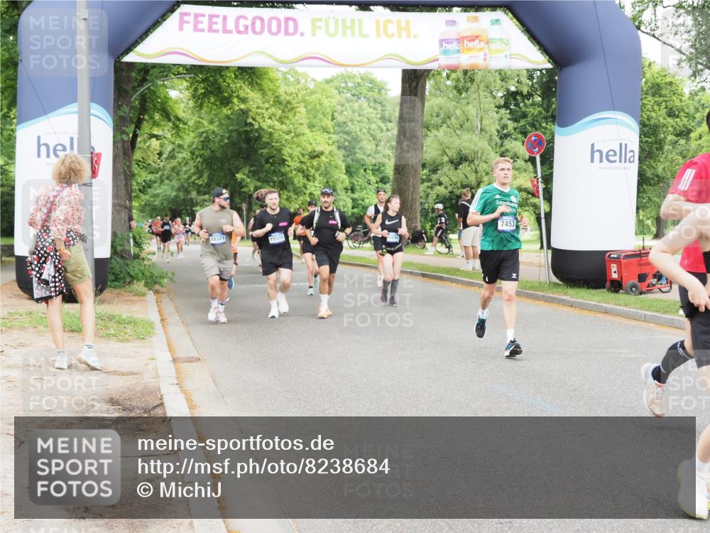 29.06.2025 - hella hamburg halbmarathon MichiJ http://msf.ph/oto/8238684 29.06.2025 10:50:16 Zwischen KM18-KM19 2424, 2685, 4328, 7290, 7453, 11208, 12315, 12316, 14493, 16367, 16478, 17071 meine-sportfotos.de