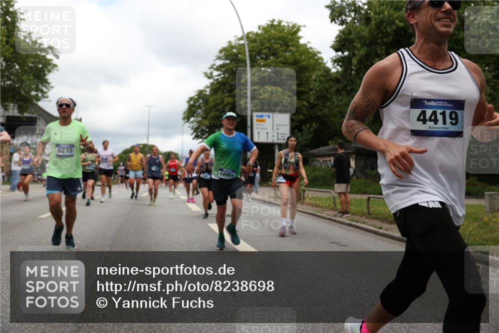 29.06.2025 - hella hamburg halbmarathon Yannick Fuchs http://msf.ph/oto/8238698 29.06.2025 10:47:15 20KM 1061, 1258, 1499, 1706, 1783, 2074, 2082, 2099, 2208, 2346, 2910, 3059, 3208, 3209, 3334, 3999, 4065, 4419, 4635, 4770, 5077, 5907, 6198, 6628, 6877, 7177, 7509, 7864, 8273, 8361, 8390, 8651, 9065, 9142, 9163, 9537, 10549, 10724, 10895, 11217, 11588, 11589, 11604, 11689, 11992, 12155, 12413, 12490, 12875, 12910, 13289, 14323, 15061, 15126, 15179, 15430, 15497, 15681, 15980, 16467, 16538, 16986, 18134, 18249, 18590, 18720, 18901, 19208, 19244 meine-sportfotos.de