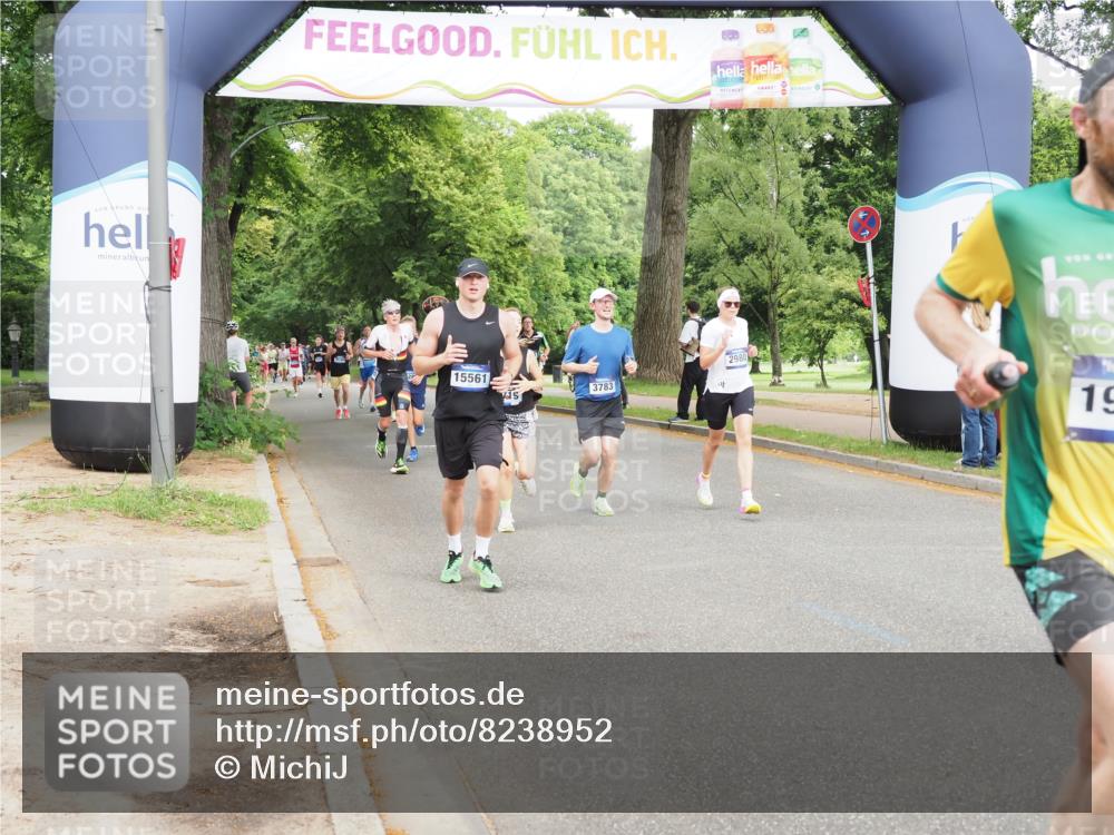 29.06.2025 - hella hamburg halbmarathon MichiJ http://msf.ph/oto/8238952 29.06.2025 10:27:28 Zwischen KM18-KM19 2980, 3431, 3783, 7981, 9403, 11049, 11281, 13514, 14905, 15372, 15561, 17623, 18723, 18761, 19004, 19151 meine-sportfotos.de