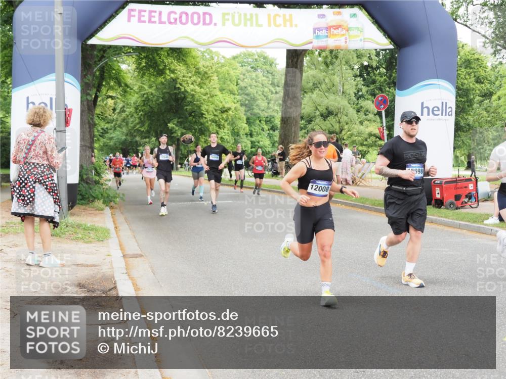 29.06.2025 - hella hamburg halbmarathon MichiJ http://msf.ph/oto/8239665 29.06.2025 10:50:23 Zwischen KM18-KM19 3919, 7290, 7453, 7717, 12008, 15532, 15698, 16594, 17441, 17895, 18321 meine-sportfotos.de