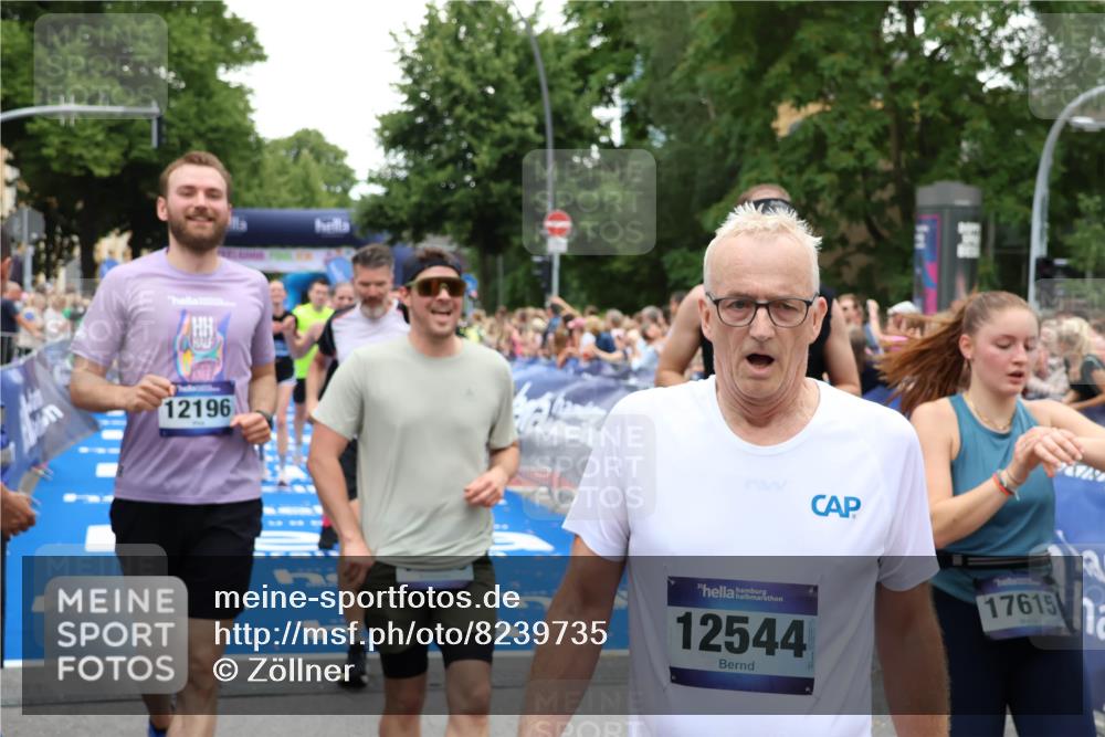 29.06.2025 - hella hamburg halbmarathon Zöllner http://msf.ph/oto/8239735 29.06.2025 10:55:44 Ziel 1120, 1143, 1834, 2955, 2982, 3037, 4897, 5021, 6924, 8255, 8618, 10212, 11039, 12483, 12515, 14365, 14909, 15896, 18064, 18190 meine-sportfotos.de