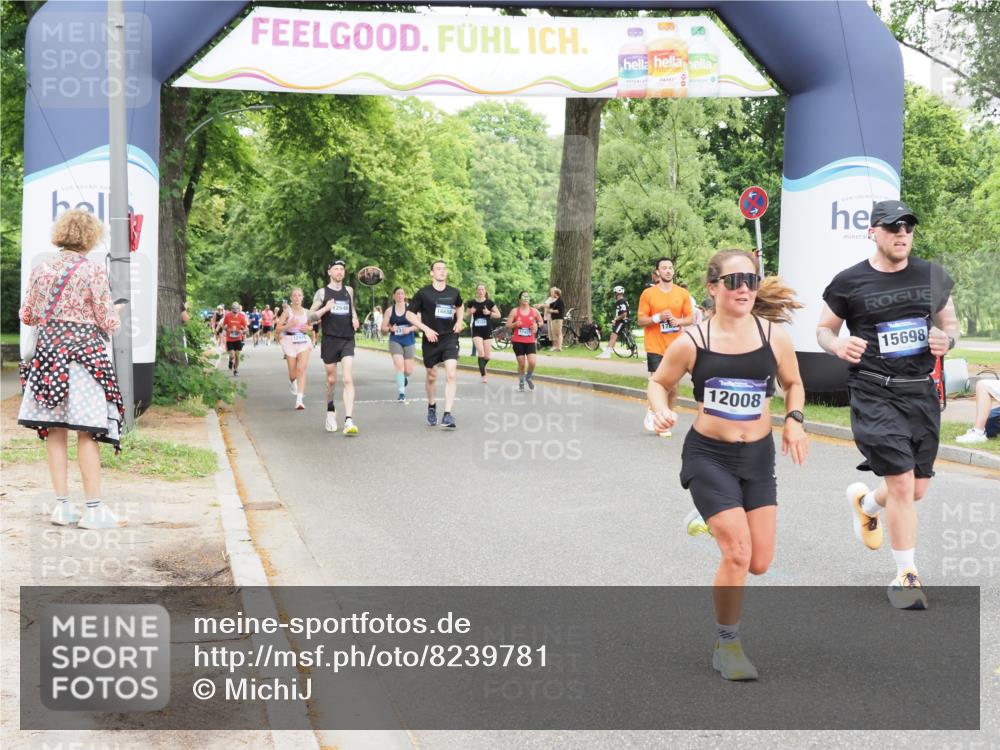 29.06.2025 - hella hamburg halbmarathon MichiJ http://msf.ph/oto/8239781 29.06.2025 10:50:23 Zwischen KM18-KM19 3919, 7290, 7453, 7717, 12008, 15532, 15698, 16594, 17441, 17895, 18321 meine-sportfotos.de