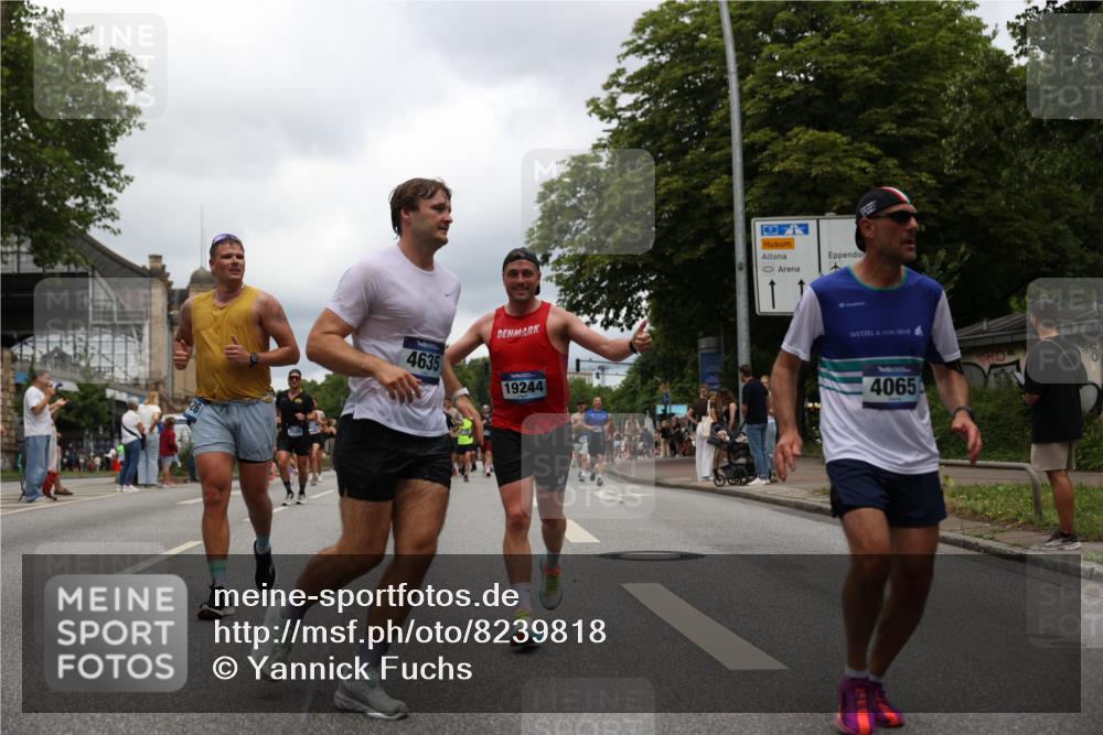 29.06.2025 - hella hamburg halbmarathon Yannick Fuchs http://msf.ph/oto/8239818 29.06.2025 10:47:18 20KM 1061, 1258, 1499, 1706, 1783, 2074, 2082, 2099, 2346, 2910, 3059, 3208, 3209, 3334, 4065, 4419, 4635, 4770, 5077, 6198, 6628, 6877, 7177, 7509, 7864, 8273, 8361, 8390, 8651, 9065, 9142, 9163, 9537, 10549, 10724, 10891, 10895, 11588, 11589, 11604, 11689, 11992, 12155, 12413, 12490, 12875, 12910, 13289, 13997, 14323, 15061, 15126, 15179, 15430, 15497, 15681, 16538, 16986, 18134, 18590, 18720, 18901, 19244 meine-sportfotos.de