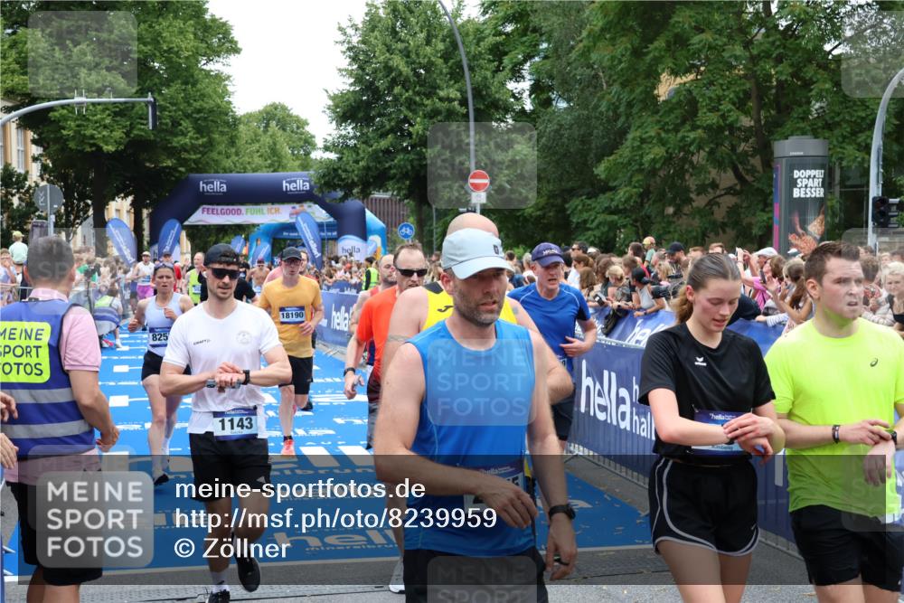 29.06.2025 - hella hamburg halbmarathon Zöllner http://msf.ph/oto/8239959 29.06.2025 10:55:48 Ziel 1143, 1834, 4897, 5021, 6569, 6924, 7221, 8255, 8618, 10212, 12483, 12858, 13474, 14365, 14909, 16401, 16434, 16786, 18125, 18190, 19047 meine-sportfotos.de