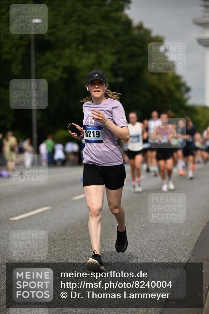 29.06.2025 - hella hamburg halbmarathon Dr. Thomas Lammeyer http://msf.ph/oto/8240004 29.06.2025 10:13:58 Kennedybrücke 1483, 1513, 1573, 1838, 3921, 5511, 7042, 7250, 7333, 7636, 7685, 8090, 8219, 8890, 9366, 9434, 9674, 9681, 9816, 10036, 10943, 11027, 11180 meine-sportfotos.de