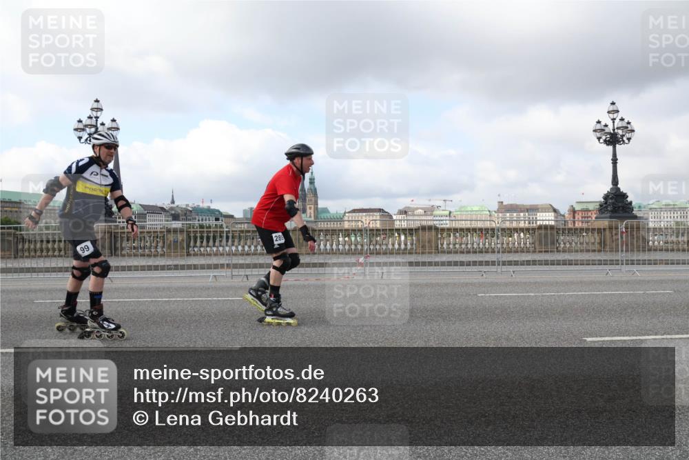 29.06.2025 - hella hamburg halbmarathon Lena Gebhardt http://msf.ph/oto/8240263 29.06.2025 09:02:12 Lombardsbrücke  meine-sportfotos.de