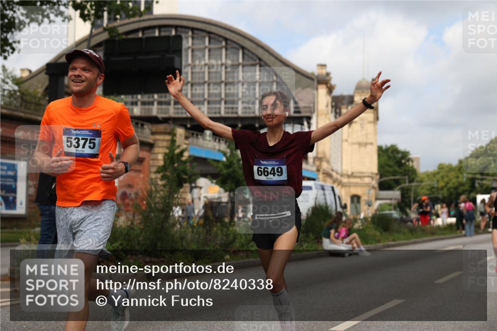 29.06.2025 - hella hamburg halbmarathon Yannick Fuchs http://msf.ph/oto/8240338 29.06.2025 10:34:51 20KM 1603, 1882, 2324, 2714, 2750, 2826, 4843, 4888, 5050, 5375, 5409, 5508, 5745, 5803, 5916, 6080, 6149, 6152, 6649, 7109, 7495, 7622, 8370, 8465, 8467, 8574, 9294, 10900, 10968, 11731, 12088, 12540, 12704, 12865, 13029, 13667, 14924, 15015, 15424, 15542, 15813, 16580, 16761, 17245, 18614, 18979 meine-sportfotos.de