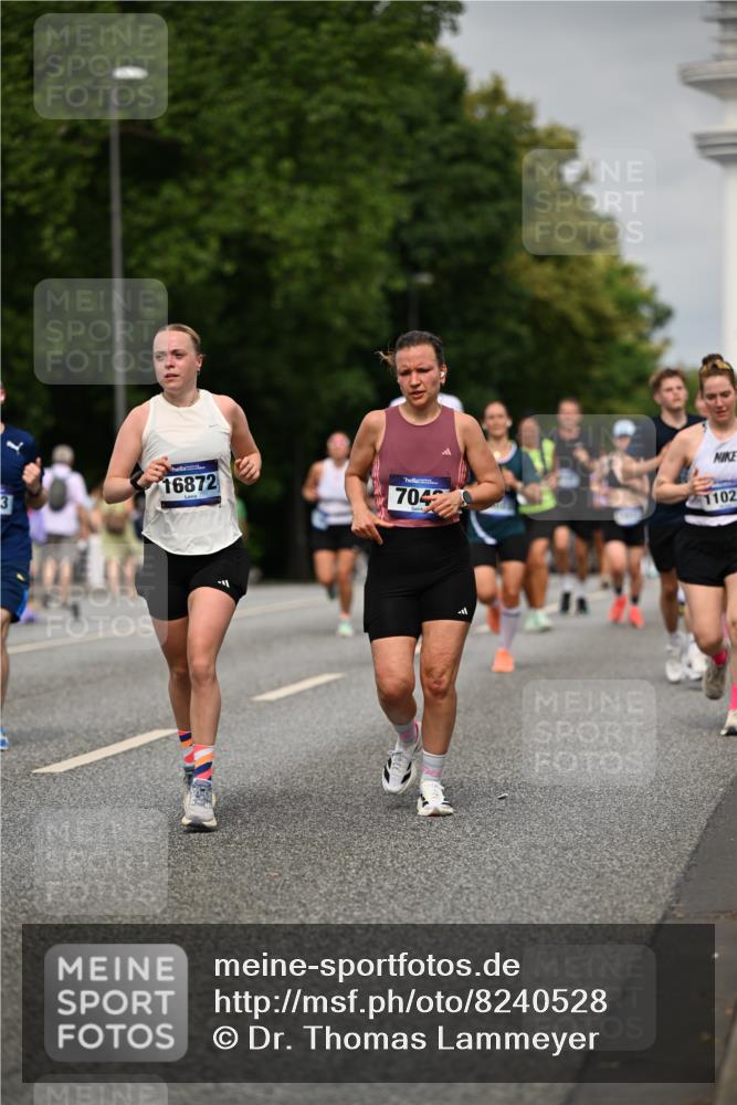 29.06.2025 - hella hamburg halbmarathon Dr. Thomas Lammeyer http://msf.ph/oto/8240528 29.06.2025 10:14:02 Kennedybrücke 1483, 1513, 1573, 1838, 3921, 4389, 5511, 7042, 7250, 7333, 7685, 8090, 8219, 8890, 9366, 9674, 9681, 9816, 9988, 10036, 11027, 11180 meine-sportfotos.de
