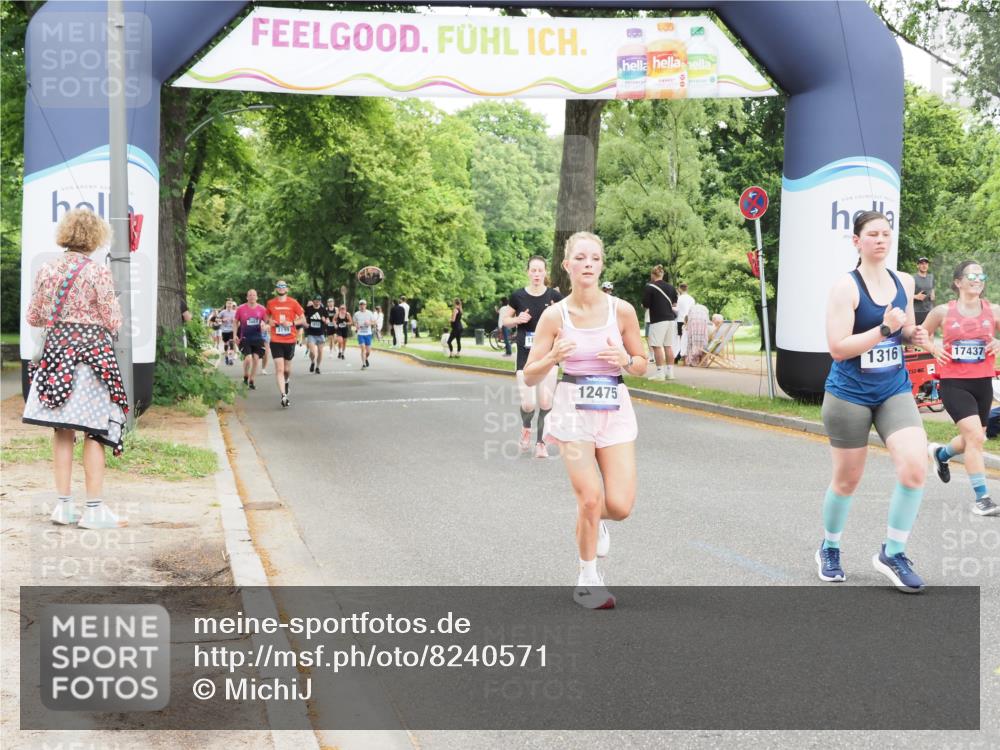 29.06.2025 - hella hamburg halbmarathon MichiJ http://msf.ph/oto/8240571 29.06.2025 10:50:28 Zwischen KM18-KM19 1316, 3919, 12008, 12475, 12646, 15698, 16688, 17437, 17895, 18324 meine-sportfotos.de