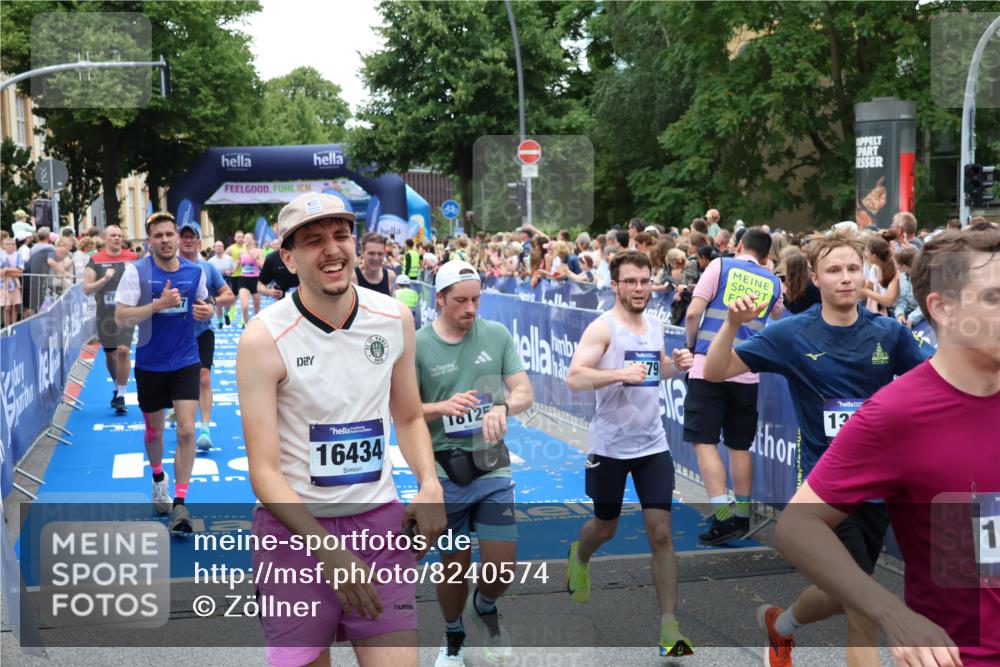 29.06.2025 - hella hamburg halbmarathon Zöllner http://msf.ph/oto/8240574 29.06.2025 10:55:58 Ziel 1179, 2612, 3256, 3668, 4772, 7147, 7976, 8968, 9246, 10084, 14867, 15184, 15868, 15884, 18867 meine-sportfotos.de