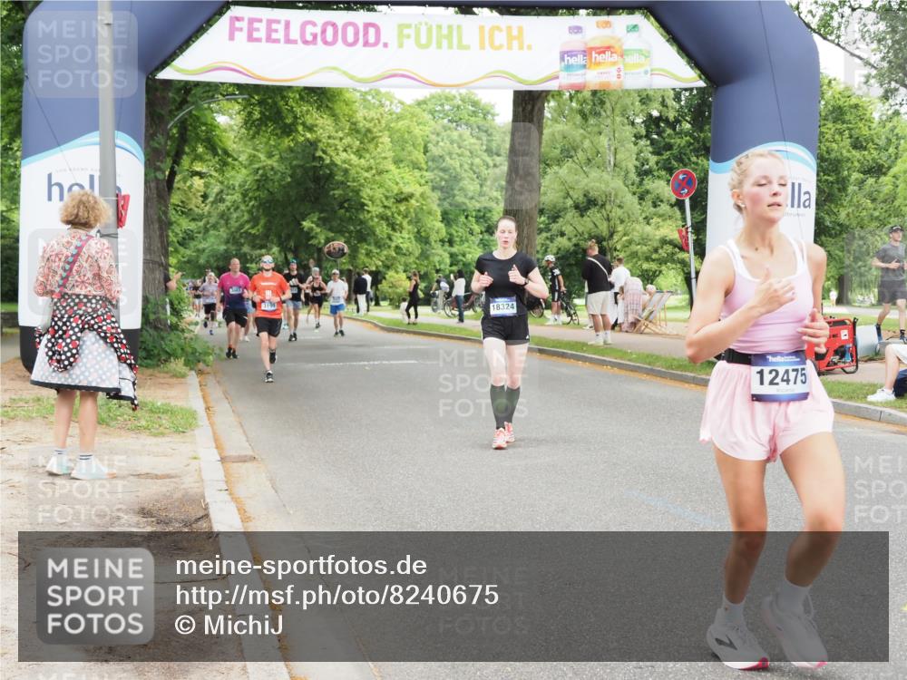 29.06.2025 - hella hamburg halbmarathon MichiJ http://msf.ph/oto/8240675 29.06.2025 10:50:29 Zwischen KM18-KM19 1316, 3919, 12008, 12475, 12646, 15698, 16688, 17437, 17895, 18324 meine-sportfotos.de