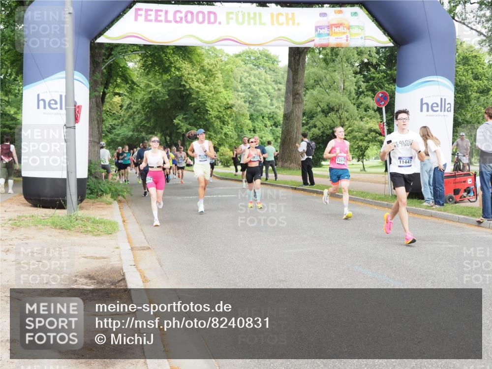 29.06.2025 - hella hamburg halbmarathon MichiJ http://msf.ph/oto/8240831 29.06.2025 10:27:42 Zwischen KM18-KM19 8091, 11447, 12915, 13137, 14272, 18188 meine-sportfotos.de