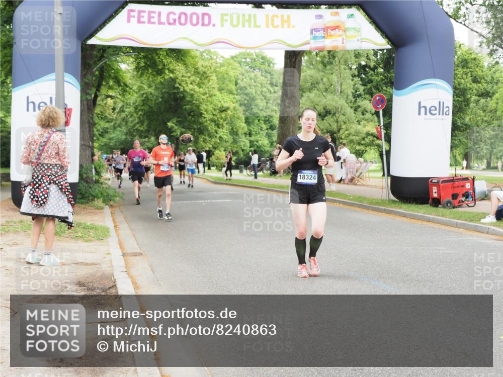 29.06.2025 - hella hamburg halbmarathon MichiJ http://msf.ph/oto/8240863 29.06.2025 10:50:30 Zwischen KM18-KM19 1316, 12475, 12646, 16688, 17437, 17895, 18324 meine-sportfotos.de