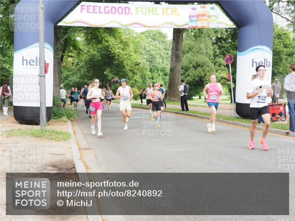 29.06.2025 - hella hamburg halbmarathon MichiJ http://msf.ph/oto/8240892 29.06.2025 10:27:42 Zwischen KM18-KM19 8091, 11447, 12915, 13137, 14272, 18188 meine-sportfotos.de