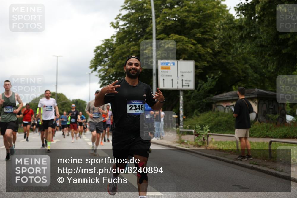 29.06.2025 - hella hamburg halbmarathon Yannick Fuchs http://msf.ph/oto/8240894 29.06.2025 10:47:24 20KM 1061, 1151, 1499, 1706, 1727, 1783, 2074, 2082, 2099, 2346, 2910, 3059, 3208, 3209, 3334, 4065, 4635, 4770, 5077, 5866, 6198, 6481, 6628, 6629, 6762, 6877, 6942, 7177, 7509, 7864, 7918, 8390, 8447, 9142, 9537, 10549, 10724, 10891, 10895, 11992, 12379, 12413, 12490, 12875, 12909, 12910, 13032, 13289, 13997, 14323, 15061, 15126, 15179, 15430, 15497, 15502, 16477, 16538, 16986, 18134, 18487, 18590, 18720, 19244 meine-sportfotos.de