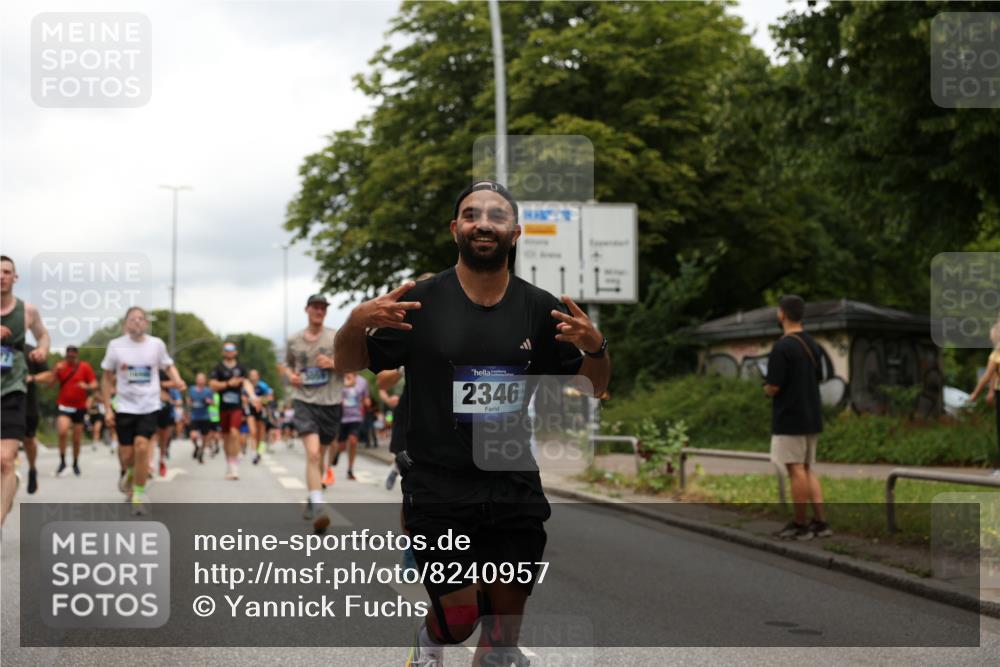 29.06.2025 - hella hamburg halbmarathon Yannick Fuchs http://msf.ph/oto/8240957 29.06.2025 10:47:24 20KM 1061, 1151, 1499, 1706, 1727, 1783, 2074, 2082, 2099, 2346, 2910, 3059, 3208, 3209, 3334, 4065, 4635, 4770, 5077, 5866, 6198, 6481, 6628, 6629, 6762, 6877, 6942, 7177, 7509, 7864, 7918, 8390, 8447, 9142, 9537, 10549, 10724, 10891, 10895, 11992, 12379, 12413, 12490, 12875, 12909, 12910, 13032, 13289, 13997, 14323, 15061, 15126, 15179, 15430, 15497, 15502, 16477, 16538, 16986, 18134, 18487, 18590, 18720, 19244 meine-sportfotos.de