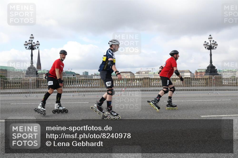 29.06.2025 - hella hamburg halbmarathon Lena Gebhardt http://msf.ph/oto/8240978 29.06.2025 09:02:12 Lombardsbrücke  meine-sportfotos.de