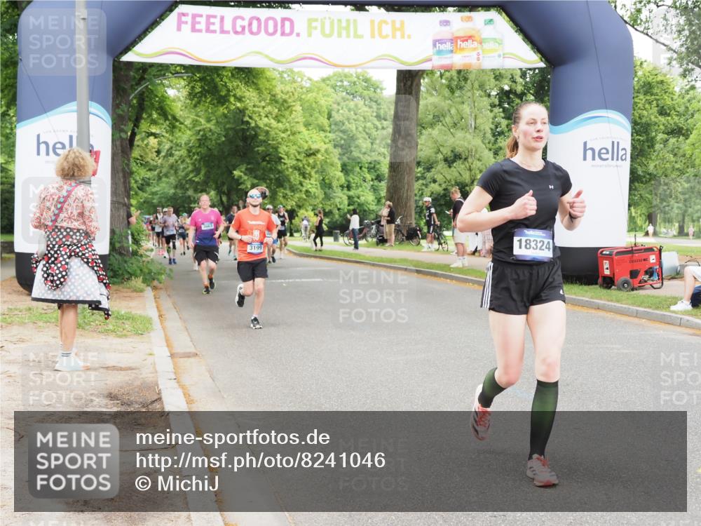 29.06.2025 - hella hamburg halbmarathon MichiJ http://msf.ph/oto/8241046 29.06.2025 10:50:31 Zwischen KM18-KM19 1316, 12475, 12646, 16688, 17437, 17895, 18324 meine-sportfotos.de