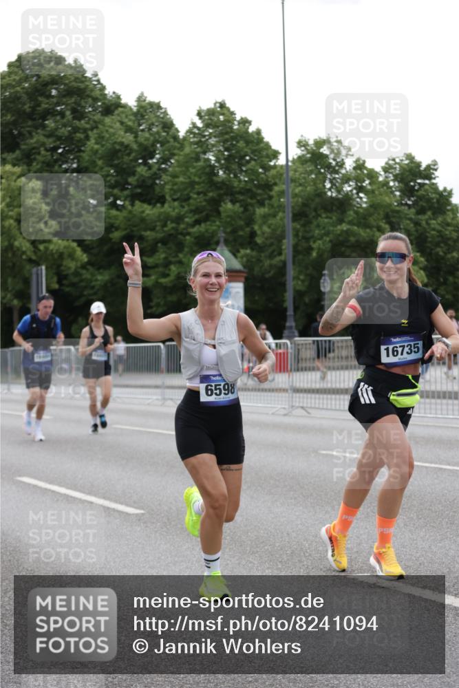 29.06.2025 - hella hamburg halbmarathon Jannik Wohlers http://msf.ph/oto/8241094 29.06.2025 10:29:43 Lombardsbrücke 1097, 1547, 3443, 3573, 3613, 5063, 5322, 6598, 6616, 6626, 8792, 8941, 10162, 12504, 12537, 12710, 14304, 16182, 16601, 16604, 16735, 16769, 17529, 18046, 18503, 18671 meine-sportfotos.de