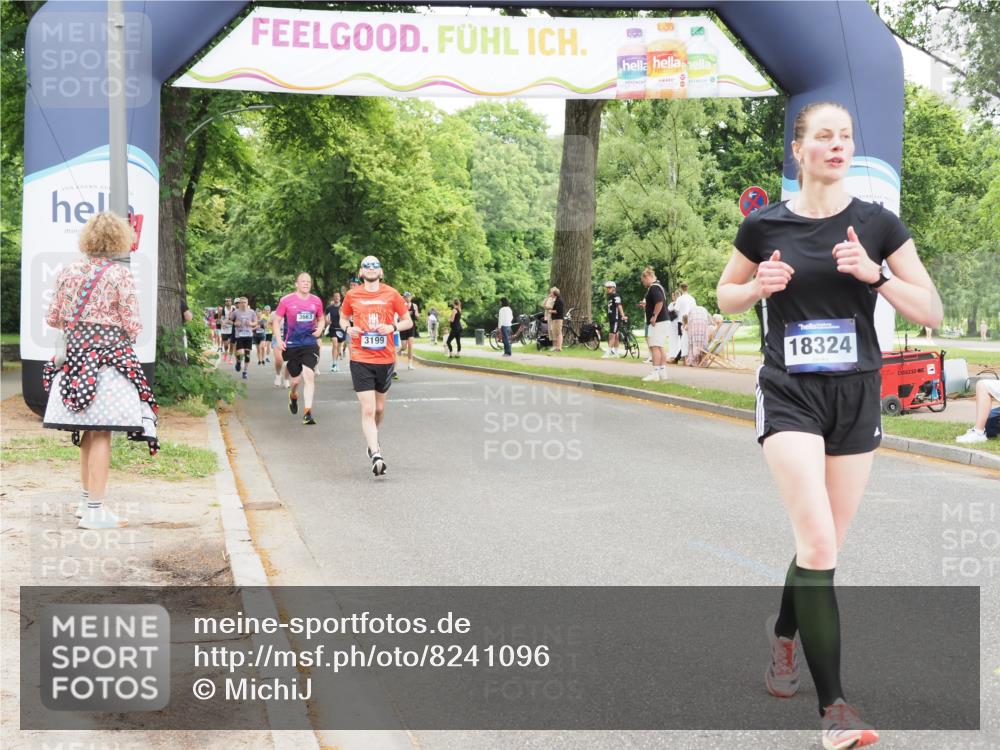 29.06.2025 - hella hamburg halbmarathon MichiJ http://msf.ph/oto/8241096 29.06.2025 10:50:31 Zwischen KM18-KM19 1316, 12475, 12646, 16688, 17437, 17895, 18324 meine-sportfotos.de