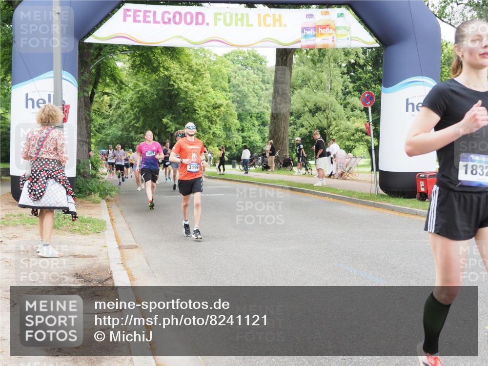29.06.2025 - hella hamburg halbmarathon MichiJ http://msf.ph/oto/8241121 29.06.2025 10:50:31 Zwischen KM18-KM19 1316, 12475, 12646, 16688, 17437, 17895, 18324 meine-sportfotos.de