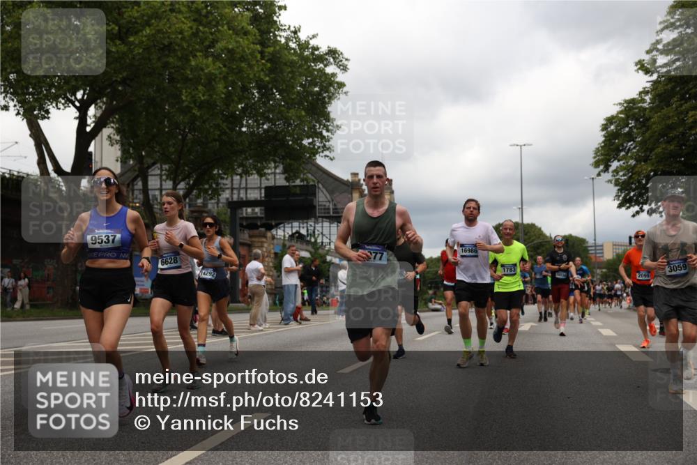 29.06.2025 - hella hamburg halbmarathon Yannick Fuchs http://msf.ph/oto/8241153 29.06.2025 10:47:25 20KM 1030, 1061, 1151, 1499, 1706, 1727, 1783, 2074, 2082, 2099, 2346, 3059, 3208, 3209, 3334, 4065, 4635, 4770, 5077, 5638, 5866, 6198, 6481, 6628, 6629, 6762, 6877, 6942, 7177, 7509, 7864, 7918, 8390, 8447, 9142, 9537, 10549, 10891, 10895, 11992, 12379, 12413, 12490, 12875, 12909, 13032, 13289, 13865, 13997, 14323, 15061, 15126, 15179, 15497, 15502, 16477, 16538, 16986, 18134, 18487, 18590, 18720 meine-sportfotos.de