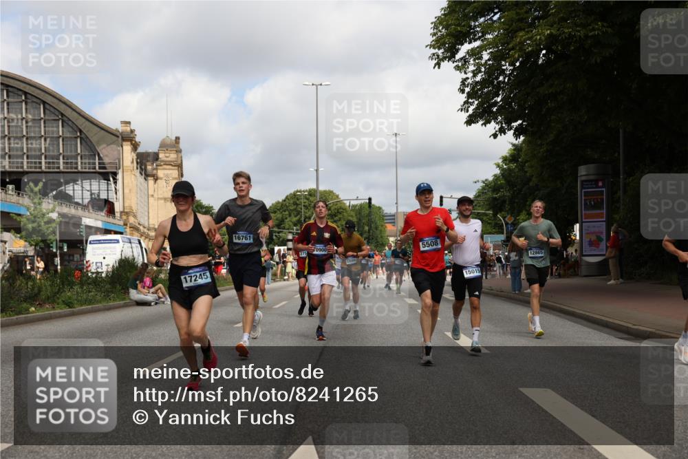 29.06.2025 - hella hamburg halbmarathon Yannick Fuchs http://msf.ph/oto/8241265 29.06.2025 10:34:53 20KM 1603, 1882, 2324, 2714, 2750, 2826, 4843, 5050, 5375, 5409, 5508, 5745, 5803, 5916, 6080, 6149, 6152, 6649, 7109, 7495, 7622, 8370, 8465, 8467, 9294, 10369, 10900, 10968, 11731, 12088, 12540, 12704, 12865, 13029, 13667, 14924, 15015, 15424, 15542, 15813, 16580, 16761, 17245, 18614, 18979 meine-sportfotos.de