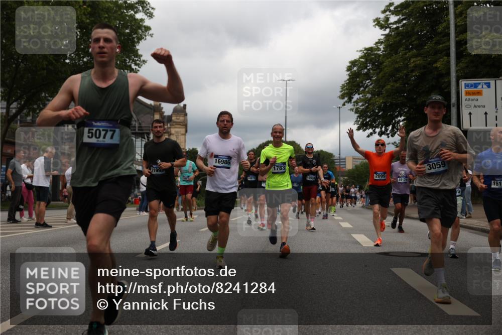29.06.2025 - hella hamburg halbmarathon Yannick Fuchs http://msf.ph/oto/8241284 29.06.2025 10:47:25 20KM 1030, 1061, 1151, 1499, 1706, 1727, 1783, 2074, 2082, 2099, 2346, 3059, 3208, 3209, 3334, 4065, 4635, 4770, 5077, 5638, 5866, 6198, 6481, 6628, 6629, 6762, 6877, 6942, 7177, 7509, 7864, 7918, 8390, 8447, 9142, 9537, 10549, 10891, 10895, 11992, 12379, 12413, 12490, 12875, 12909, 13032, 13289, 13865, 13997, 14323, 15061, 15126, 15179, 15497, 15502, 16477, 16538, 16986, 18134, 18487, 18590, 18720 meine-sportfotos.de
