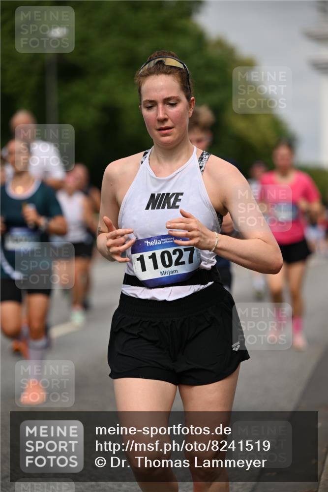 29.06.2025 - hella hamburg halbmarathon Dr. Thomas Lammeyer http://msf.ph/oto/8241519 29.06.2025 10:14:06 Kennedybrücke 1456, 1483, 1513, 1573, 1838, 3921, 4389, 7042, 7250, 7333, 7685, 8090, 8219, 8890, 9674, 9681, 9816, 9988, 11027, 11180 meine-sportfotos.de