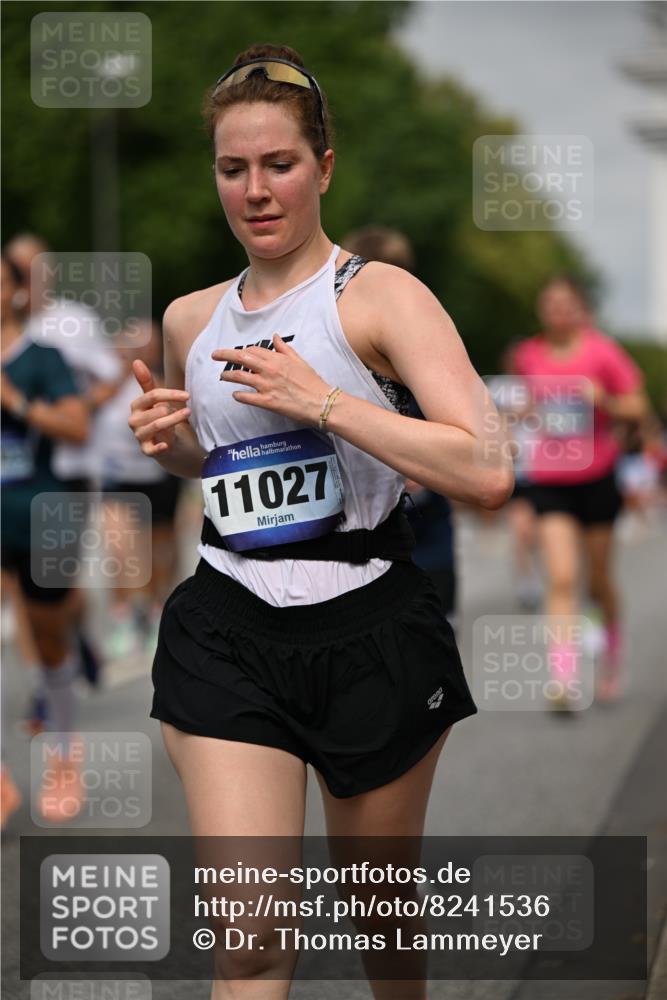 29.06.2025 - hella hamburg halbmarathon Dr. Thomas Lammeyer http://msf.ph/oto/8241536 29.06.2025 10:14:06 Kennedybrücke 1456, 1483, 1513, 1573, 1838, 3921, 4389, 7042, 7250, 7333, 7685, 8090, 8219, 8890, 9674, 9681, 9816, 9988, 11027, 11180 meine-sportfotos.de
