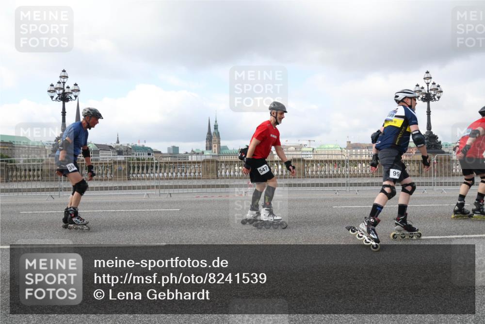 29.06.2025 - hella hamburg halbmarathon Lena Gebhardt http://msf.ph/oto/8241539 29.06.2025 09:02:13 Lombardsbrücke  meine-sportfotos.de
