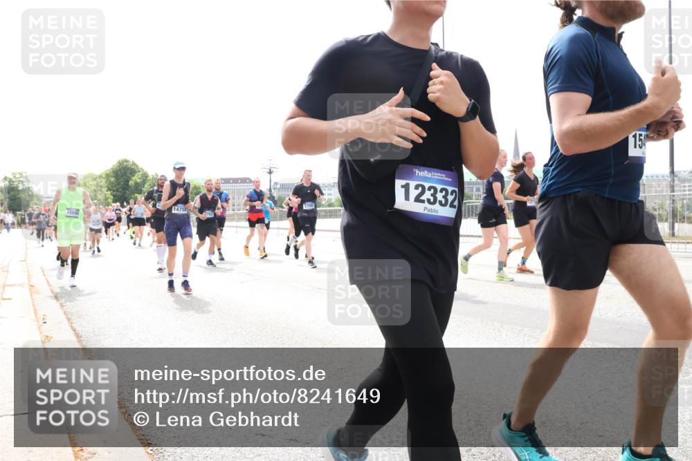 29.06.2025 - hella hamburg halbmarathon Lena Gebhardt http://msf.ph/oto/8241649 29.06.2025 10:45:22 Lombardsbrücke 1024, 1060, 1085, 1273, 1629, 1685, 1713, 1798, 2007, 2008, 2216, 2217, 2657, 2664, 2779, 2973, 3160, 3164, 3357, 3377, 3570, 3879, 3993, 4099, 4102, 4186, 4224, 4275, 4306, 4337, 4504, 4820, 4851, 5099, 5108, 5190, 5339, 5636, 5949, 6150, 6509, 6763, 6788, 6911, 6922, 6980, 7283, 7530, 7541, 7699, 7859, 7912, 8594, 8605, 8745, 8762, 8907, 9620, 10030, 10182, 10225, 10562, 10566, 10707, 11314, 12198, 12332, 12334, 12394, 13261 meine-sportfotos.de