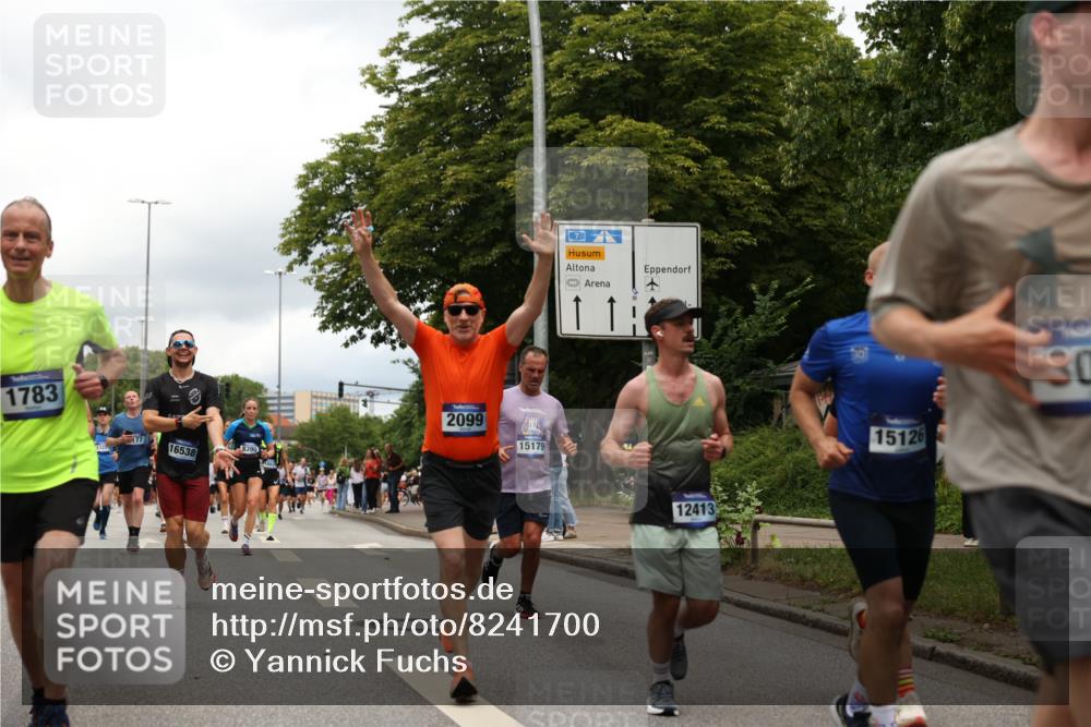 29.06.2025 - hella hamburg halbmarathon Yannick Fuchs http://msf.ph/oto/8241700 29.06.2025 10:47:27 20KM 1030, 1061, 1151, 1499, 1706, 1727, 1783, 2074, 2082, 2099, 2346, 2354, 3059, 3208, 3209, 4065, 4635, 4770, 5077, 5638, 5866, 6481, 6511, 6512, 6628, 6629, 6762, 6877, 6942, 7177, 7274, 7509, 7864, 7918, 8335, 8390, 8447, 9142, 9537, 10549, 10891, 10895, 11992, 12379, 12413, 12490, 12875, 12909, 13032, 13289, 13865, 13997, 14323, 15061, 15126, 15179, 15497, 15502, 16477, 16538, 16986, 18134, 18487, 18590, 18720 meine-sportfotos.de