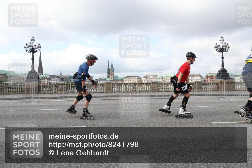29.06.2025 - hella hamburg halbmarathon Lena Gebhardt http://msf.ph/oto/8241798 29.06.2025 09:02:13 Lombardsbrücke  meine-sportfotos.de