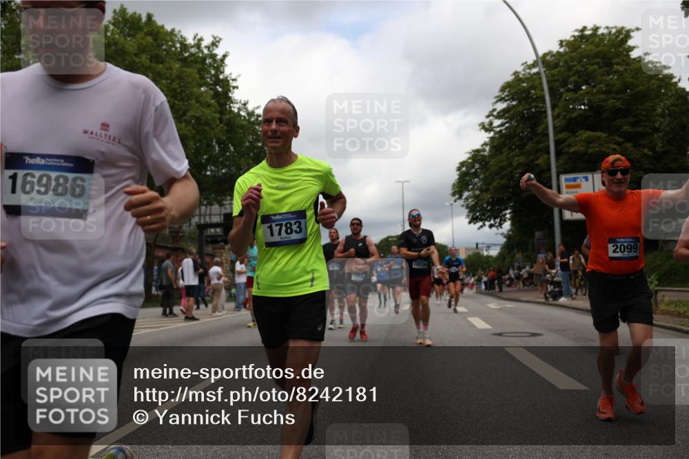 29.06.2025 - hella hamburg halbmarathon Yannick Fuchs http://msf.ph/oto/8242181 29.06.2025 10:47:27 20KM 1030, 1061, 1151, 1499, 1706, 1727, 1783, 2074, 2082, 2099, 2346, 2354, 3059, 3208, 3209, 4065, 4635, 4770, 5077, 5638, 5866, 6481, 6511, 6512, 6628, 6629, 6762, 6877, 6942, 7177, 7274, 7509, 7864, 7918, 8335, 8390, 8447, 9142, 9537, 10549, 10891, 10895, 11992, 12379, 12413, 12490, 12875, 12909, 13032, 13289, 13865, 13997, 14323, 15061, 15126, 15179, 15497, 15502, 16477, 16538, 16986, 18134, 18487, 18590, 18720 meine-sportfotos.de