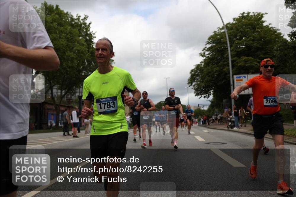 29.06.2025 - hella hamburg halbmarathon Yannick Fuchs http://msf.ph/oto/8242255 29.06.2025 10:47:27 20KM 1030, 1061, 1151, 1499, 1706, 1727, 1783, 2074, 2082, 2099, 2346, 2354, 3059, 3208, 3209, 4065, 4635, 4770, 5077, 5638, 5866, 6481, 6511, 6512, 6628, 6629, 6762, 6877, 6942, 7177, 7274, 7509, 7864, 7918, 8335, 8390, 8447, 9142, 9537, 10549, 10891, 10895, 11992, 12379, 12413, 12490, 12875, 12909, 13032, 13289, 13865, 13997, 14323, 15061, 15126, 15179, 15497, 15502, 16477, 16538, 16986, 18134, 18487, 18590, 18720 meine-sportfotos.de