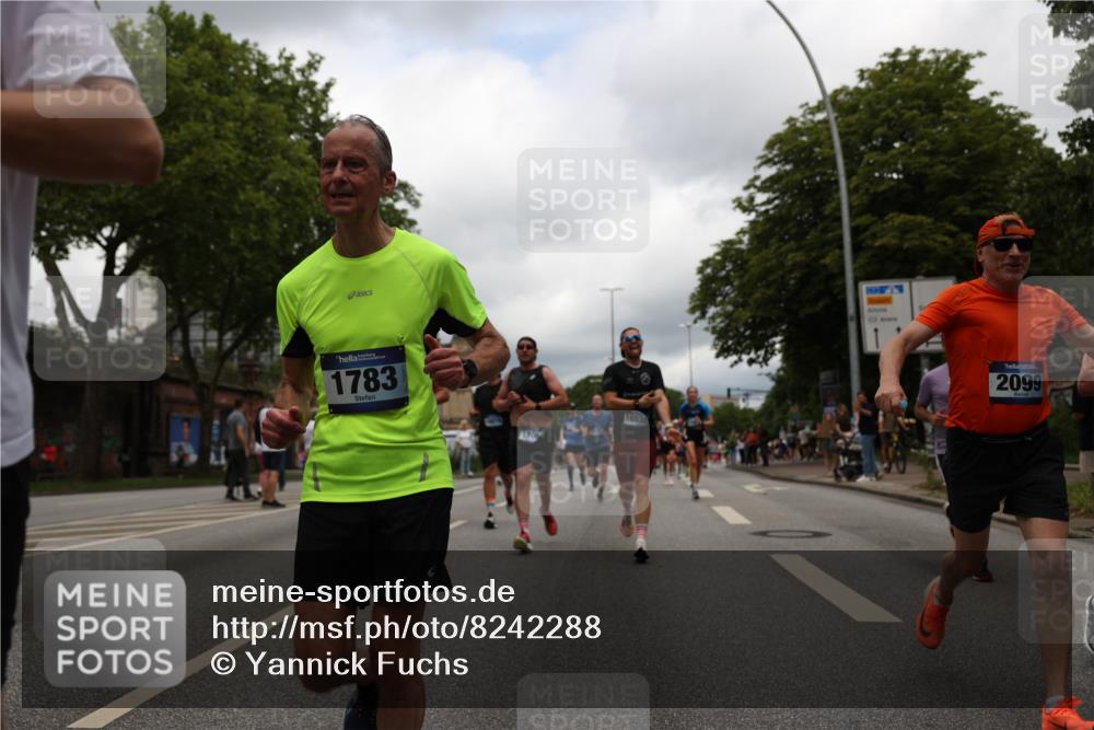 29.06.2025 - hella hamburg halbmarathon Yannick Fuchs http://msf.ph/oto/8242288 29.06.2025 10:47:28 20KM 1030, 1061, 1151, 1499, 1706, 1727, 1783, 2070, 2074, 2082, 2099, 2346, 2354, 3059, 3208, 3209, 4065, 4635, 4770, 5077, 5638, 5866, 6481, 6511, 6512, 6628, 6629, 6762, 6877, 6942, 7177, 7274, 7509, 7864, 7918, 8335, 8390, 8447, 9142, 9537, 10549, 10891, 10895, 11992, 12379, 12413, 12490, 12875, 12909, 13032, 13289, 13865, 13997, 14323, 15061, 15126, 15179, 15441, 15497, 15502, 16477, 16538, 16986, 17348, 18134, 18143, 18487, 18590, 18720 meine-sportfotos.de