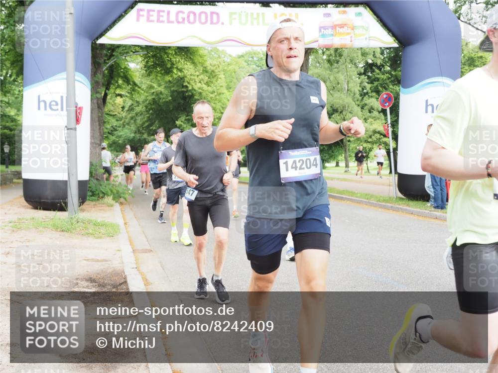 29.06.2025 - hella hamburg halbmarathon MichiJ http://msf.ph/oto/8242409 29.06.2025 10:27:52 Zwischen KM18-KM19 1445, 2563, 3282, 3547, 4381, 6037, 7622, 8958, 12091, 13029, 14093, 14204, 15094, 15257, 15866, 15873, 17215, 18547, 18734 meine-sportfotos.de