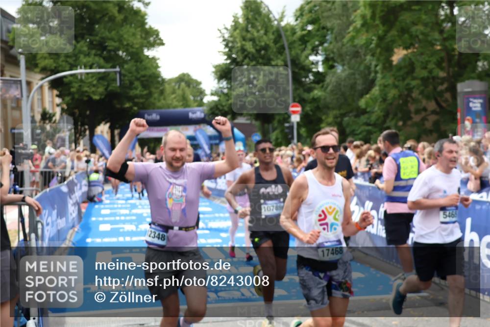 29.06.2025 - hella hamburg halbmarathon Zöllner http://msf.ph/oto/8243008 29.06.2025 10:56:23 Ziel 1193, 3048, 4029, 5465, 5672, 7547, 9622, 9903, 10789, 11231, 11309, 12348, 15300, 16375, 18117, 18495, 18652, 18741, 19152 meine-sportfotos.de