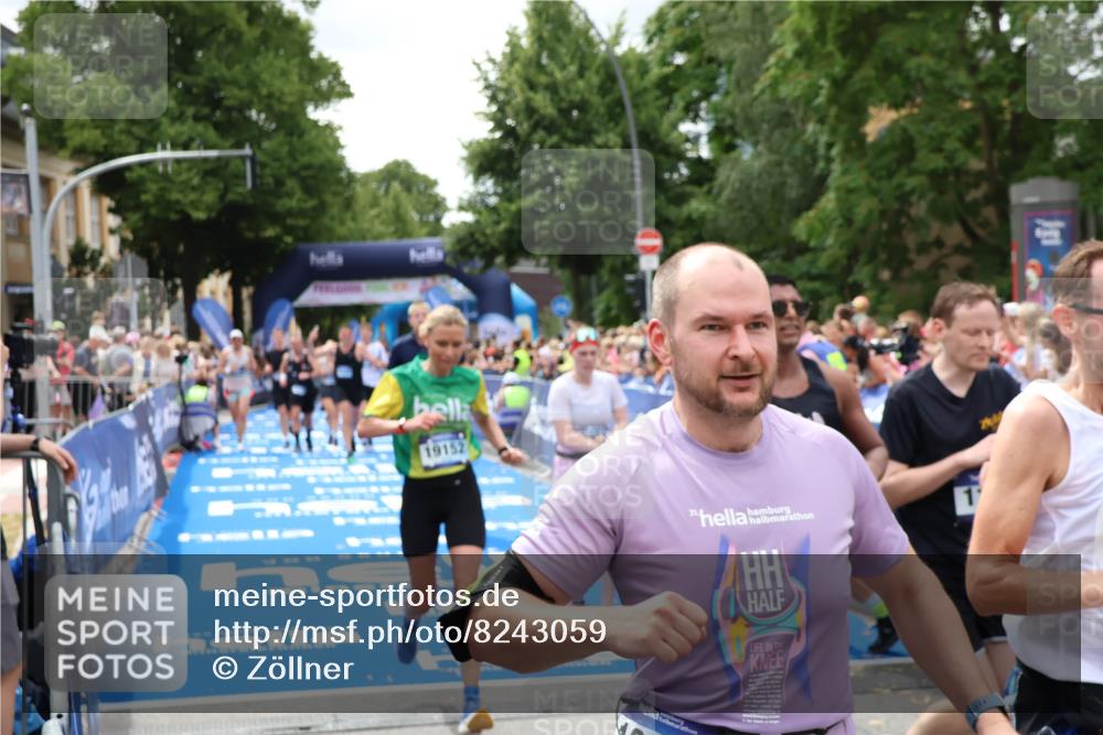 29.06.2025 - hella hamburg halbmarathon Zöllner http://msf.ph/oto/8243059 29.06.2025 10:56:23 Ziel 1193, 3048, 4029, 5465, 5672, 7547, 9622, 9903, 10789, 11231, 11309, 12348, 15300, 16375, 18117, 18495, 18652, 18741, 19152 meine-sportfotos.de